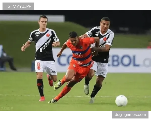 西甲保级大战白热化：末轮悬念拉满，多队上演生死竞逐