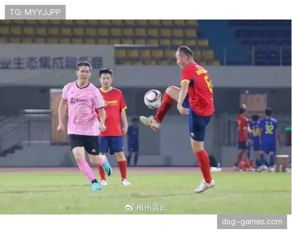 激战落幕！最新足球赛果引爆热议，球队状态成焦点